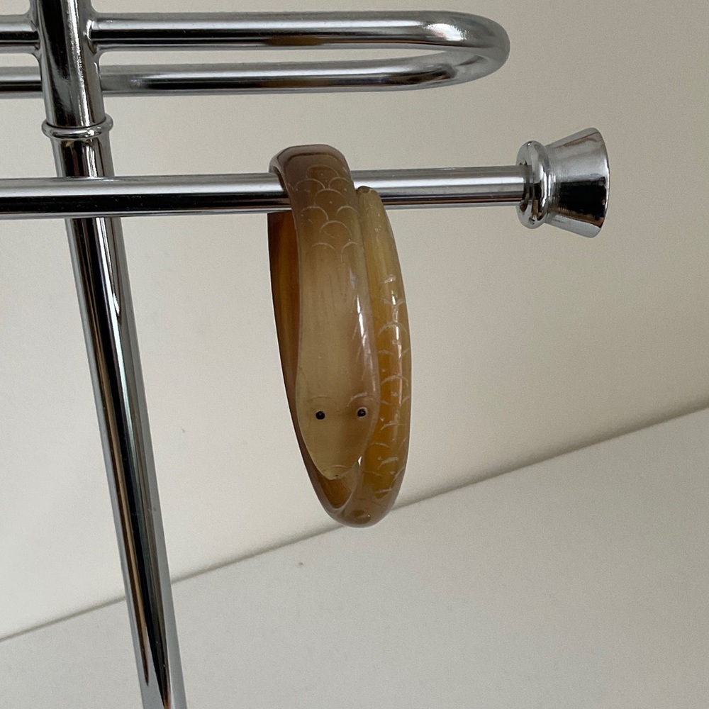 Vintage Horn Carved Snake Bangle Bracelet in Honey Amber Tone